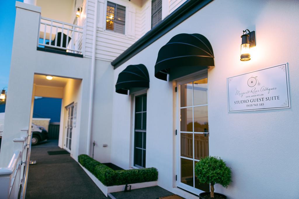 Josephines Luxury Accommodation Margaret River ภายนอก รูปภาพ